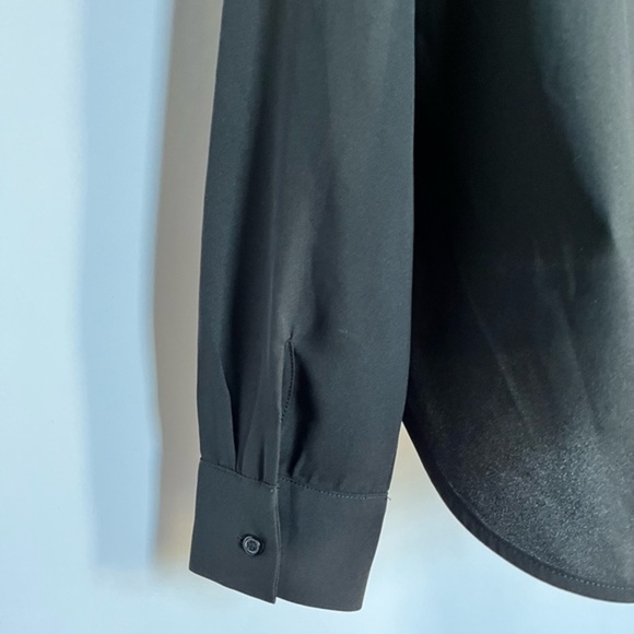 Ann Taylor Women Black and Silver Front Long Sleeves Pullover Sweater Size S - Picture 7 of 7